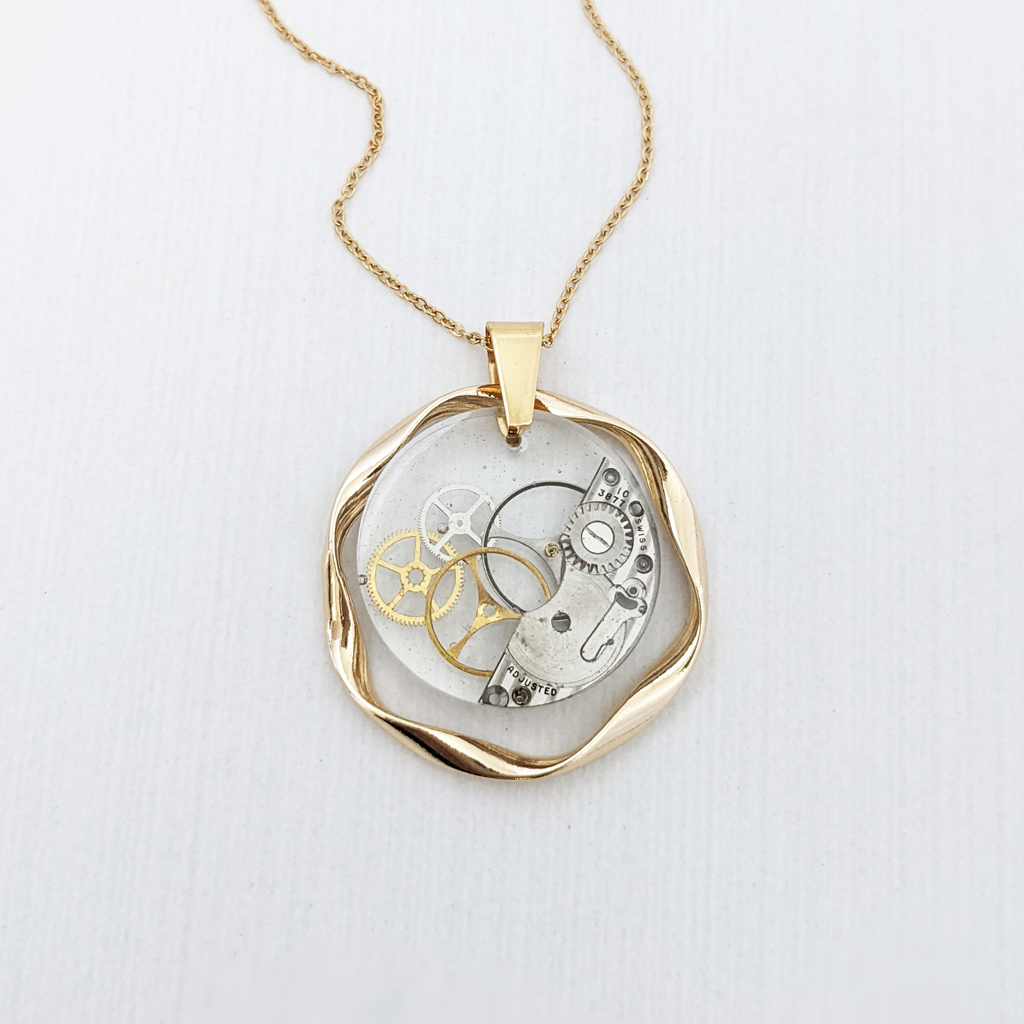 watch gear charm necklace - maria Freeman.jpg (320 KB)